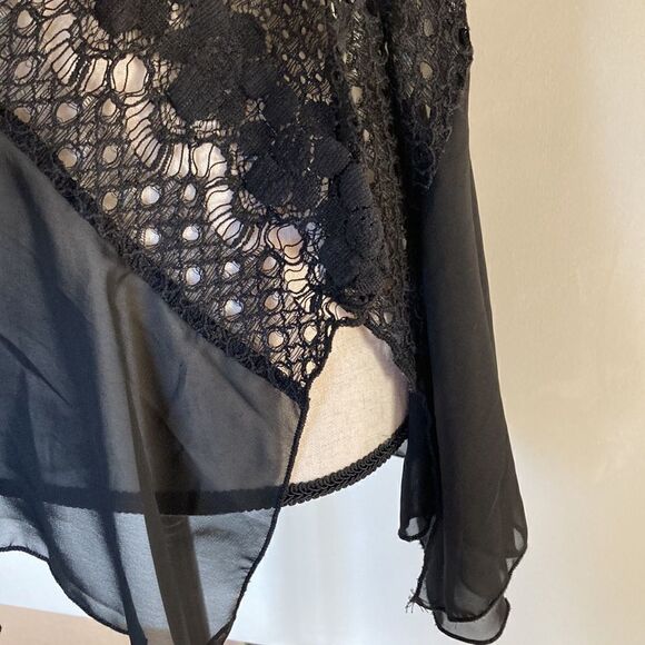 Cecico Loose Black lace top with open back S - Picture 3 of 7